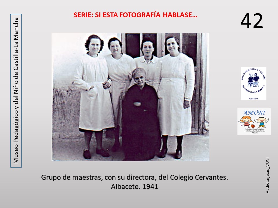 42. Grupo de maestras, con su directora, del Colegio Cervantes (Albacete)