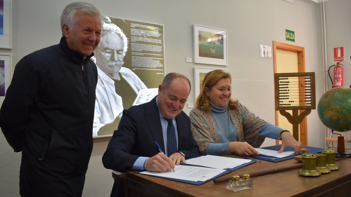 El Gobierno regional reconoce como institución museística oficial el Museo del Niño de Castilla-La Mancha Juan Peralta